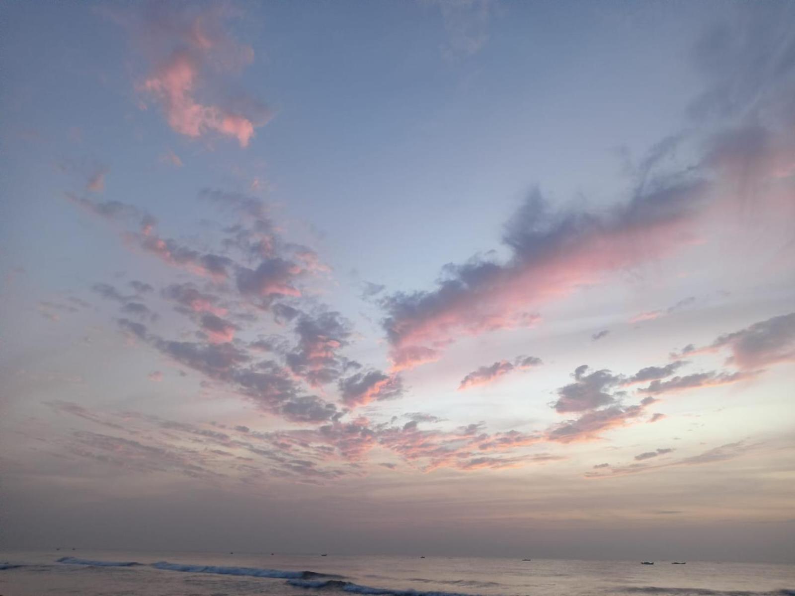 Le'Sap Beach Resort Pondicherry Bagian luar foto