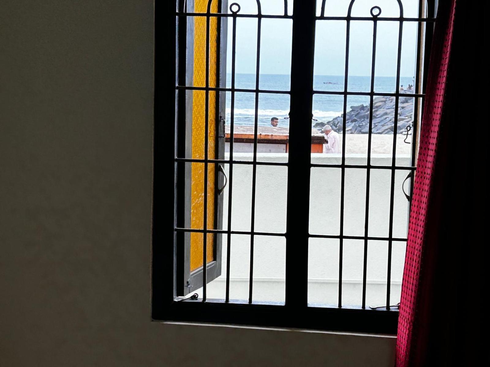 Le'Sap Beach Resort Pondicherry Bagian luar foto